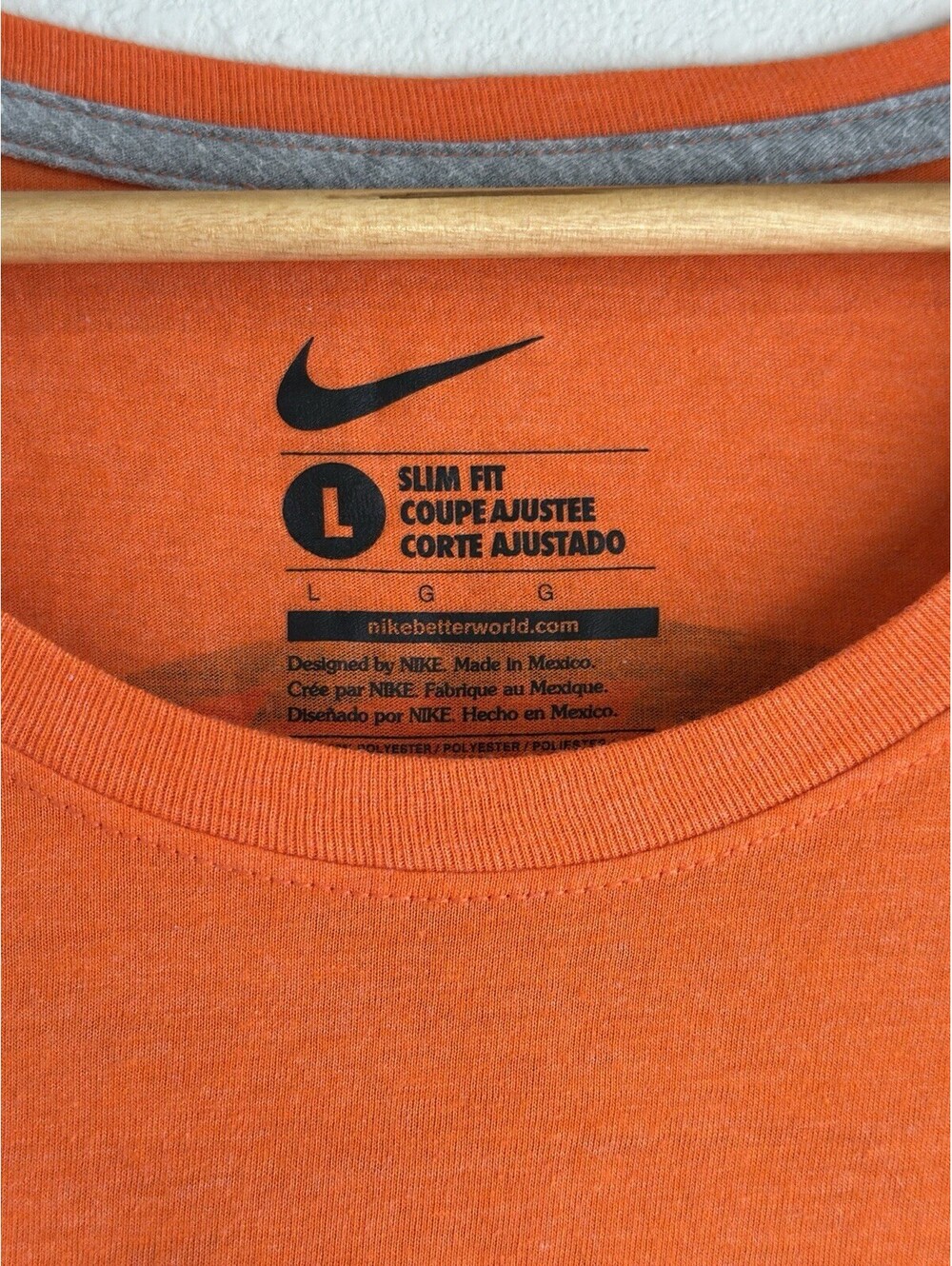 Nike Slim Fit Beaver Nation Womens Size Large Orange Short Sleeve Shirt - Picture 2 of 3